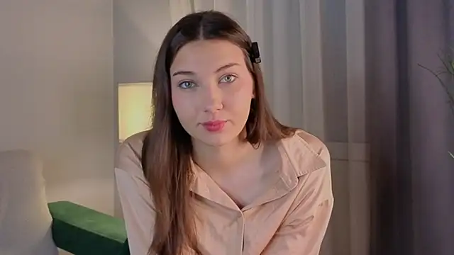 KateCahee online show from November 18, 1:00 am