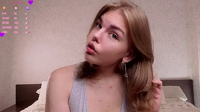 MelodyBaur online show from July 27, 1:18 pm