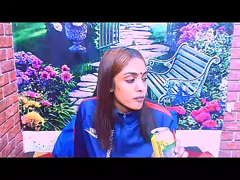 Snapshot of IndianPretty1 chatting on November 2, 5:32 am IndianPretty1 online show from November 2, 5:32 am