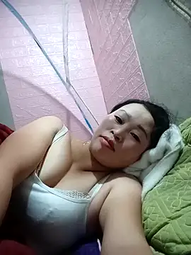 Snapshot of my-my2x chatting on October 22, 6:13 am my-my2x online show from October 22, 6:13 am