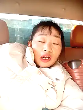 Snapshot of my-my2x chatting on November 28, 7:33 am my-my2x online show from November 28, 7:33 am