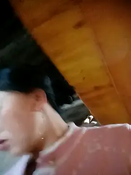 Snapshot of my-my2x chatting on December 1, 12:04 am my-my2x online show from December 1, 12:04 am