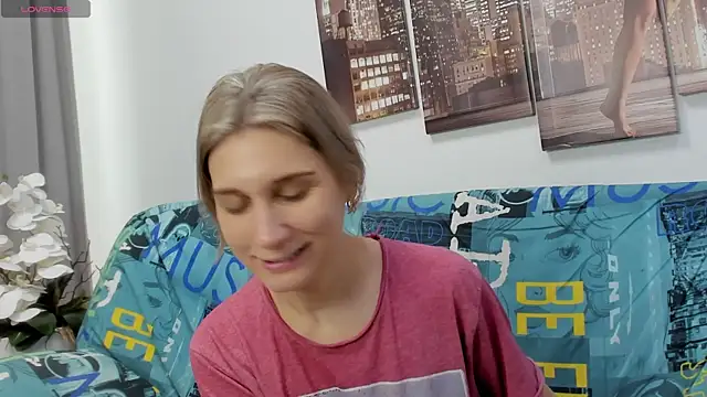 Tenderly Sophie online show from January 19, 1:20 am