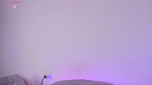 Sophie Duarte online show from May 25, 10:38 pm
