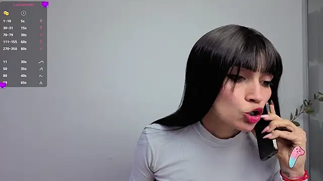 chloehanna online show from June 25, 1:59 pm