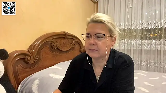 Snapshot of Galatea_2025 chatting on November 19, 8:09 pm Galatea 2025 online show from November 19, 8:09 pm