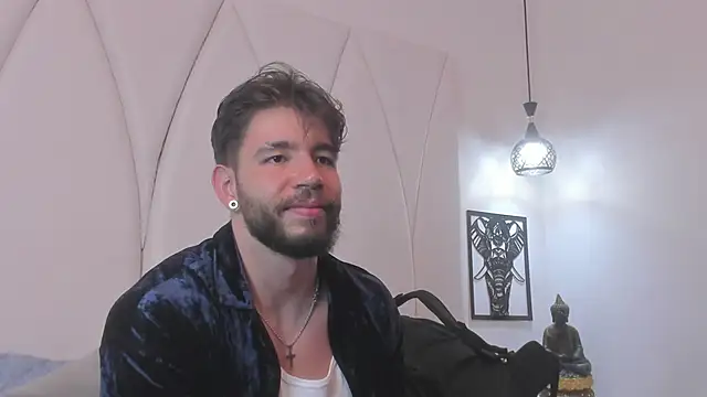 Snapshot of JACKSON_STIFLER chatting on January 14, 11:53 pm JACKSON STIFLER online show from January 14, 11:53 pm