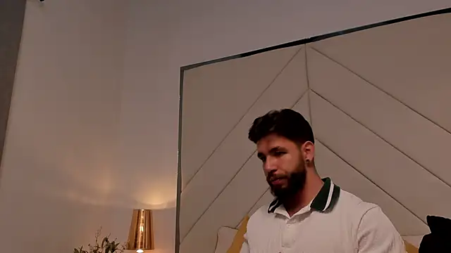 Snapshot of JACKSON_STIFLER chatting on February 3, 11:10 pm JACKSON STIFLER online show from February 3, 11:10 pm