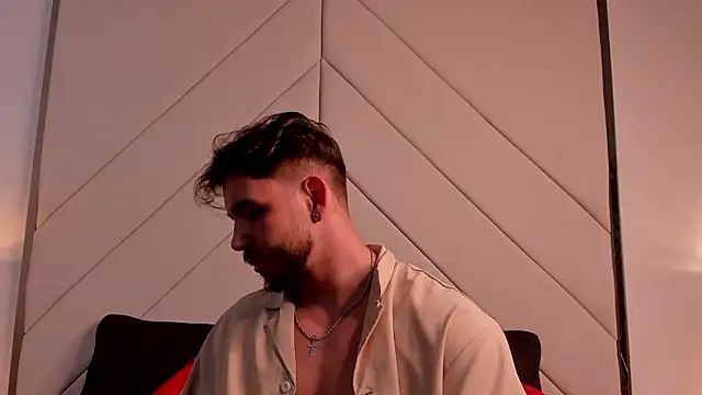 Snapshot of JACKSON_STIFLER chatting on February 27, 10:32 pm JACKSON STIFLER online show from February 27, 10:32 pm