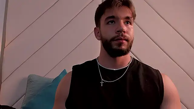 Snapshot of JACKSON_STIFLER chatting on March 4, 1:44 am JACKSON STIFLER online show from March 4, 1:44 am