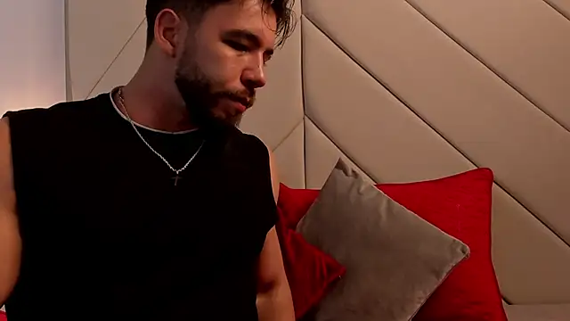 Snapshot of JACKSON_STIFLER chatting on April 1, 1:41 pm JACKSON STIFLER online show from April 1, 1:41 pm