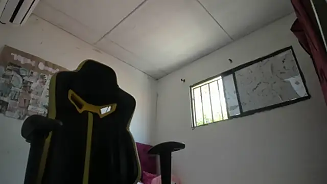 emily stars1 online show from March 9, 5:17 pm