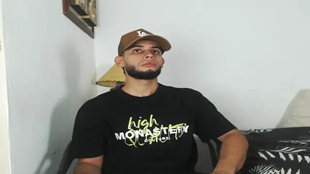 Snapshot of Maxcole_07 chatting on October 29, 9:05 pm Maxcole 07 online show from October 29, 9:05 pm