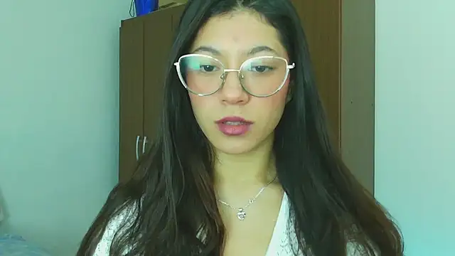 Snapshot of LissyM chatting on November 7, 5:35 pm LissyM online show from November 7, 5:35 pm