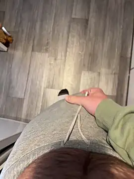 Snapshot of sevenisthemagicnum chatting on November 15, 9:06 am sevenisthemagicnum online show from November 15, 9:06 am