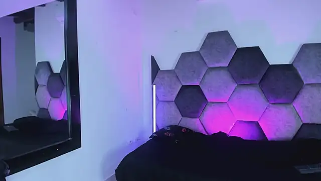 Cloy Areo online show from June 24, 11:31 am