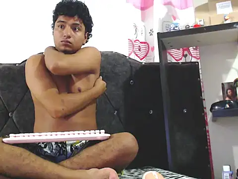 LiamANDJordan online show from May 10, 2:17 am
