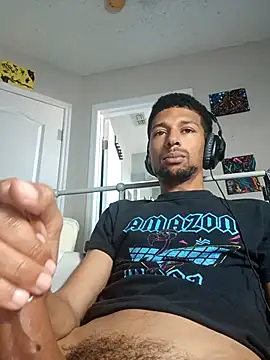 BigPrettyDick777 online show from February 2, 9:24 pm