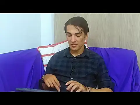 Snapshot of jupiter_333 chatting on October 24, 7:10 pm jupiter 333 online show from October 24, 7:10 pm