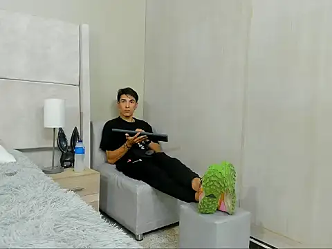 Snapshot of jupiter_333 chatting on December 3, 5:00 pm jupiter 333 online show from December 3, 5:00 pm