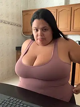 Snapshot of jasminboobs_ chatting on November 25, 6:30 pm jasminboobs online show from November 25, 6:30 pm