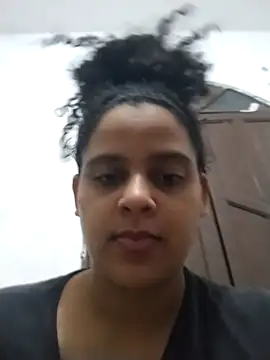 A gostosa25 online show from February 7, 5:22 am