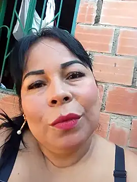 mother2-divorced online show from April 26, 1:20 pm