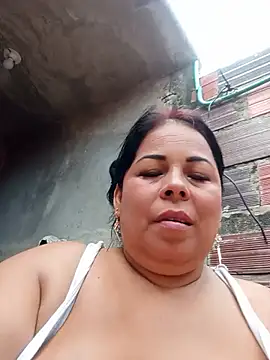 Snapshot of mother2-divorced chatting on June 19, 1:37 pm mother2-divorced online show from June 19, 1:37 pm