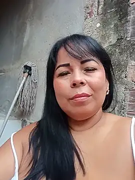 Snapshot of mother2-divorced chatting on July 23, 1:42 pm mother2-divorced online show from July 23, 1:42 pm