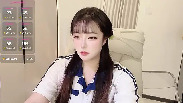 Follyise online show from December 14, 2:00 pm