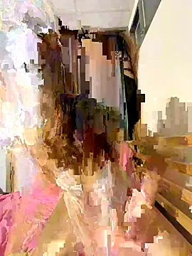 Snapshot of LunaKissing chatting on October 23, 5:18 am LunaKissing online show from October 23, 5:18 am