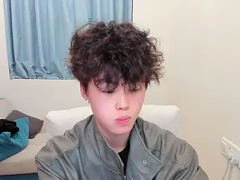 L1kuto online show from November 16, 11:16 am