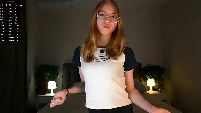 Snapshot of BarbaraViggiani chatting on November 22, 6:51 pm BarbaraViggiani online show from November 22, 6:51 pm