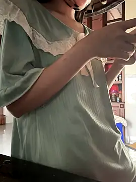 Emily-y online show from December 19, 4:30 am