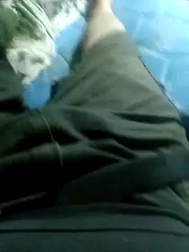 Snapshot of Morbosnif chatting on December 18, 1:44 am Morbosnif online show from December 18, 1:44 am