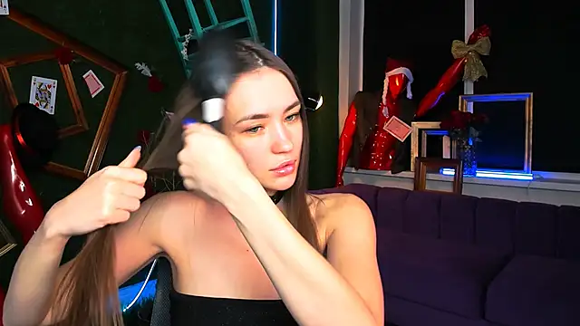 lollyrais online show from January 15, 1:05 pm