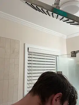 Snapshot of andrenoma427 chatting on November 13, 2:32 am andrenoma427 online show from November 13, 2:32 am