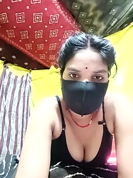 Snapshot of Shreya-750 chatting on January 6, 5:27 pm Shreya-750 online show from January 6, 5:27 pm