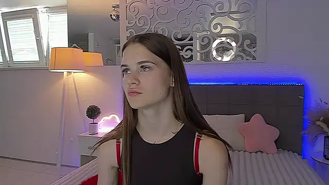 LuisaClover online show from July 29, 12:14 pm