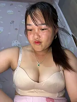 love pusy09 online show from June 24, 5:06 am