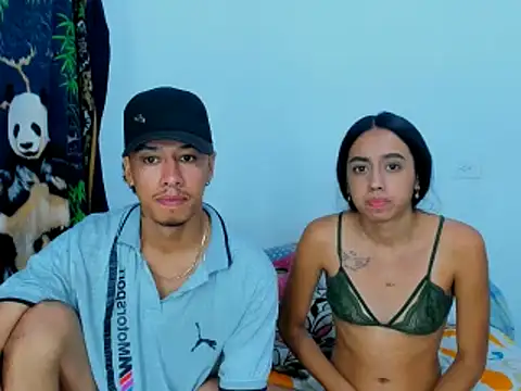 karoll and erik online show from November 15, 6:59 pm