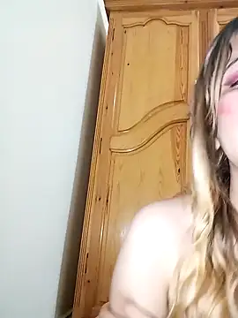 Snapshot of indilasixeey chatting on November 13, 2:10 am indilasixeey online show from November 13, 2:10 am