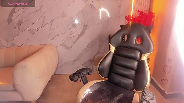 andrea tasty tf online show from February 28, 1:01 pm