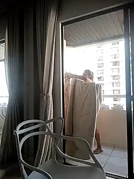 DESIRIE0609 online show from February 5, 5:50 pm