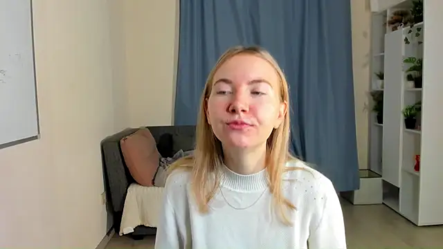 Snapshot of CathyHeximer chatting on November 20, 7:08 am CathyHeximer online show from November 20, 7:08 am