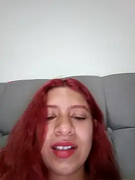 Lunatemptress4 online show from December 15, 10:52 am