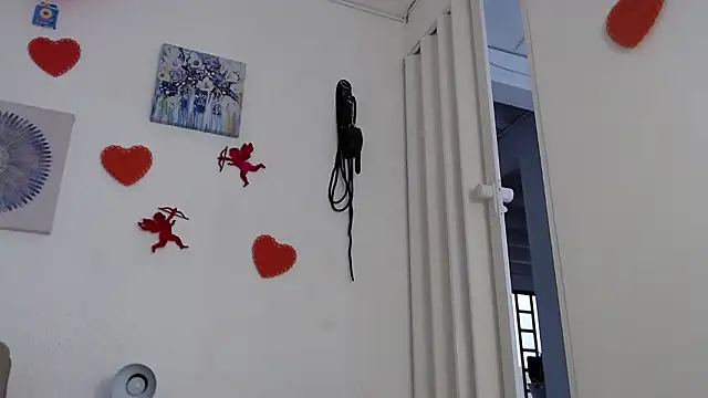 CarolineAikos online show from February 19, 12:12 pm