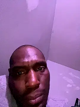 Snapshot of DiabloDicc74 chatting on October 30, 4:03 am DiabloDicc74 online show from October 30, 4:03 am