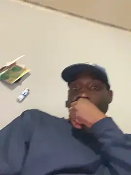 Snapshot of DiabloDicc74 chatting on April 4, 12:13 pm DiabloDicc74 online show from April 4, 12:13 pm