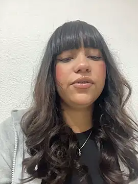 Snapshot of misschloe_ chatting on November 4, 5:01 pm misschloe online show from November 4, 5:01 pm